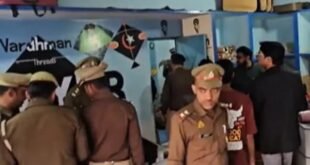 सीएम योगी की सख्ती पर पतंग की दुकानों में विक रहे चाइनीज मांझे को लेकर पुलिस ने की ताबड़तोड़ छापेमारी*